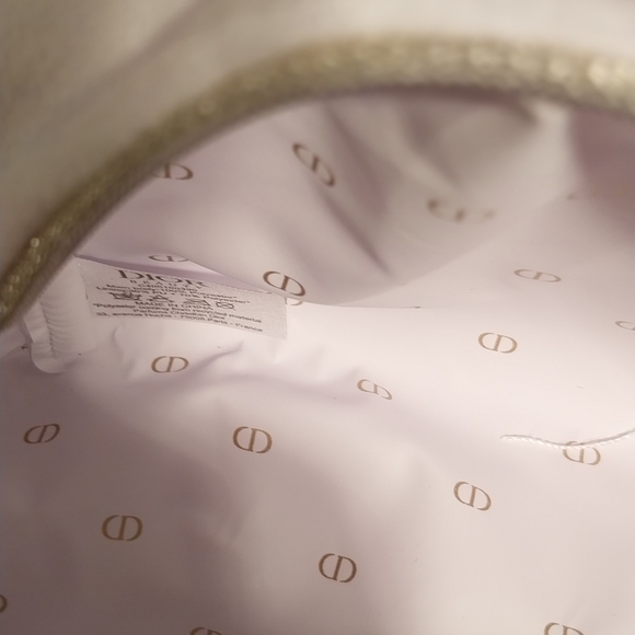 Dior limited edition Velvet cosmetic/ cross body Bag with free Dior lipstick - Picture 10 of 16